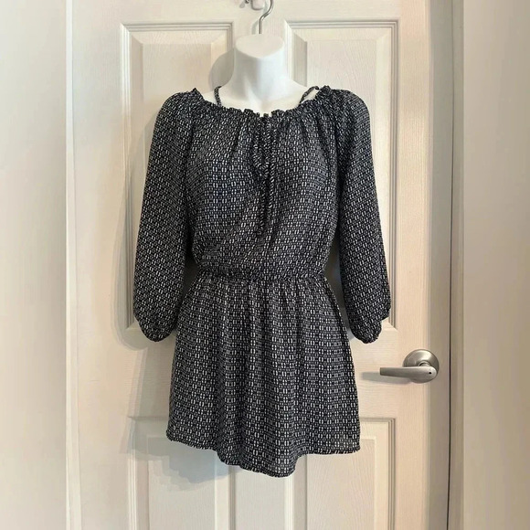 Anthropology Everly Romper‎ long sleeve size S blue/cream color - Picture 6 of 9